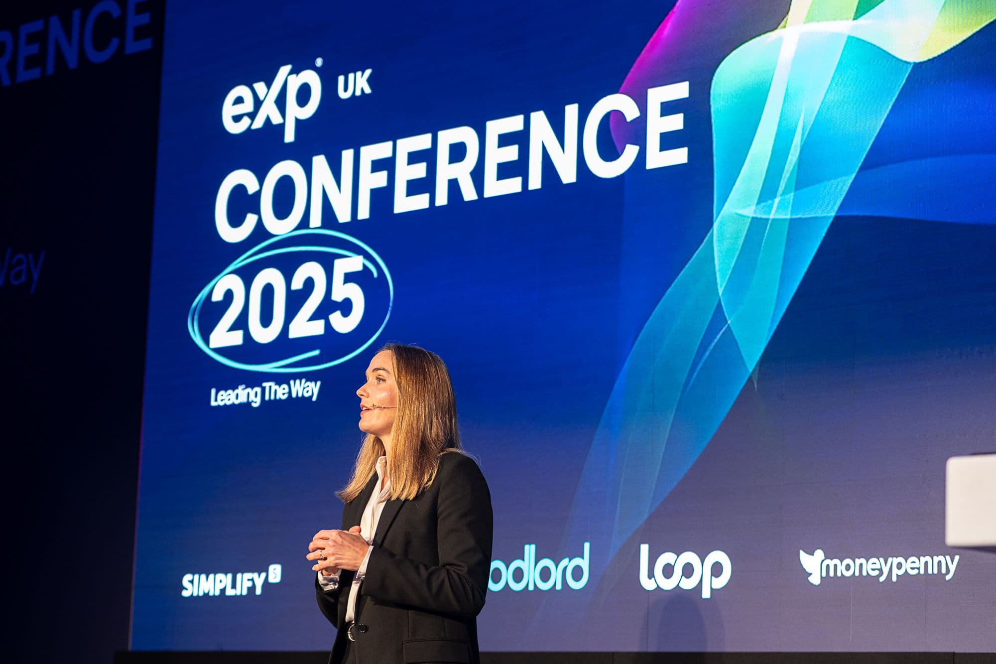 Agents networking at eXp UK Conference 2025