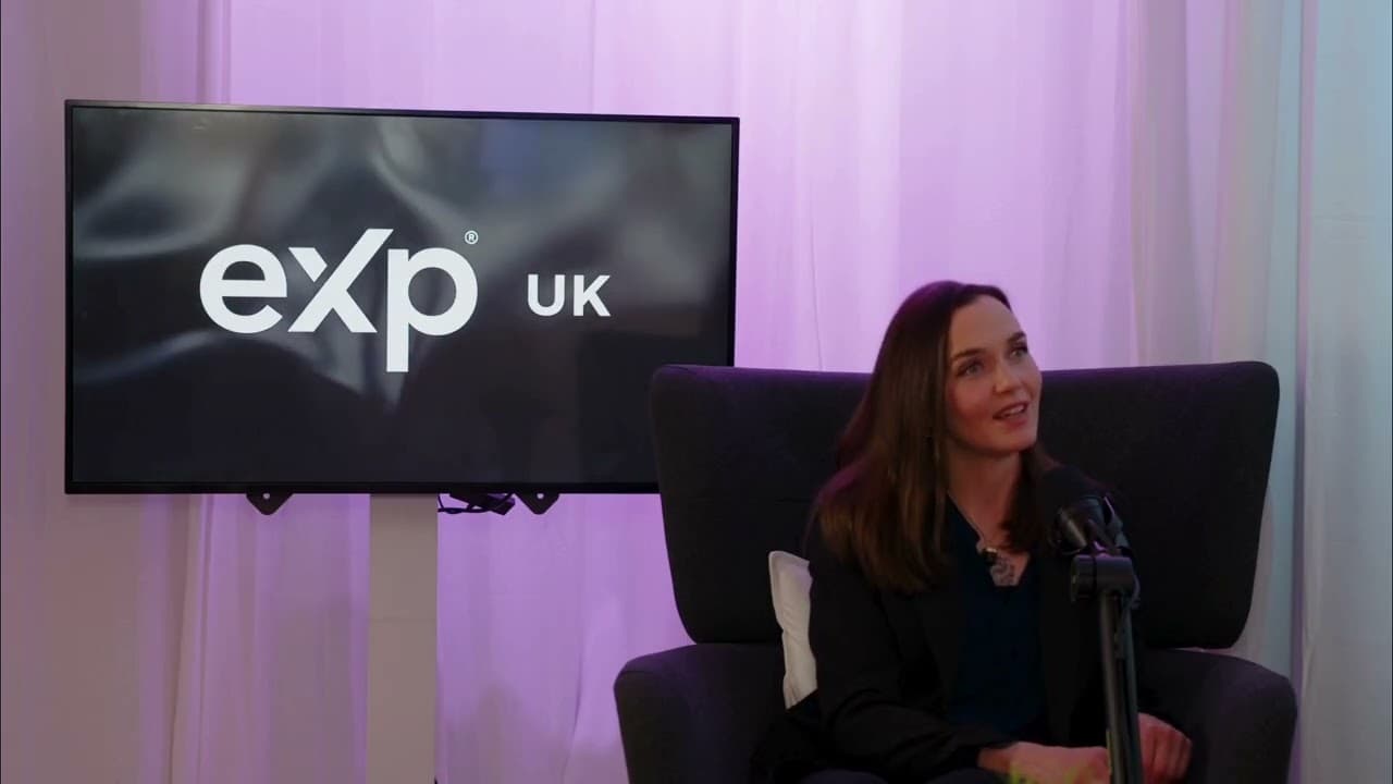 Still Feel Like You’re Not Good Enough? Victoria Pendleton Gets It | Leading the Way with Adam Day
